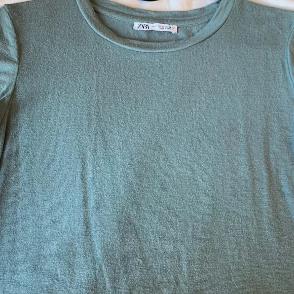 Zara T-shirt - Picture 3 of 6